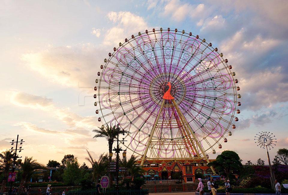 108m Giant Ferris Wheel