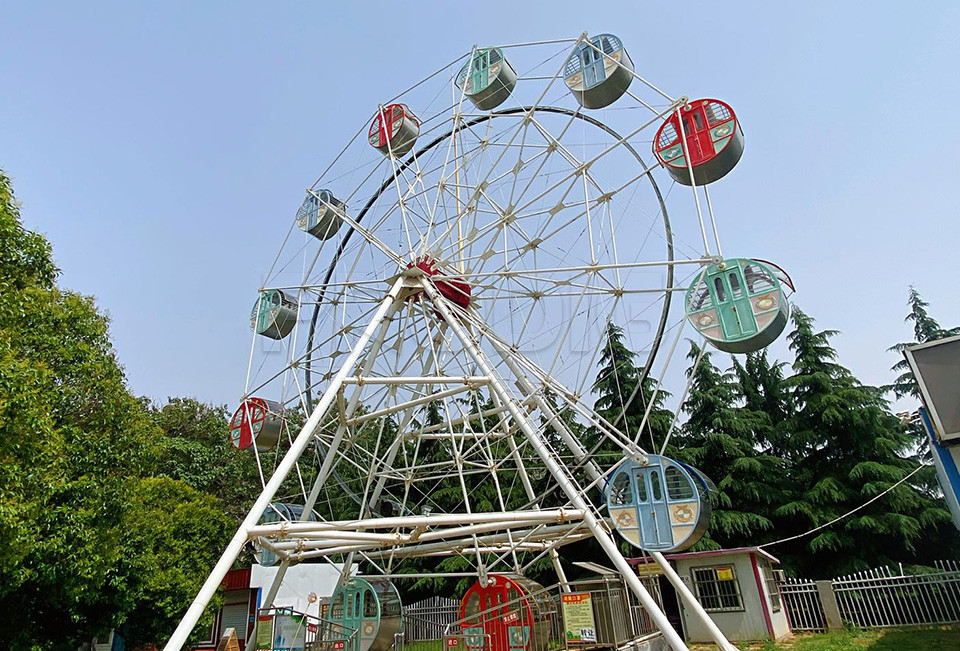 20m Ferris Wheel