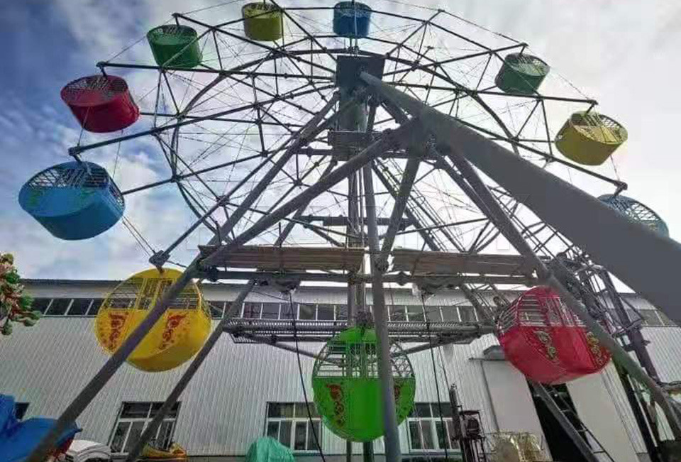 20m Ferris Wheel