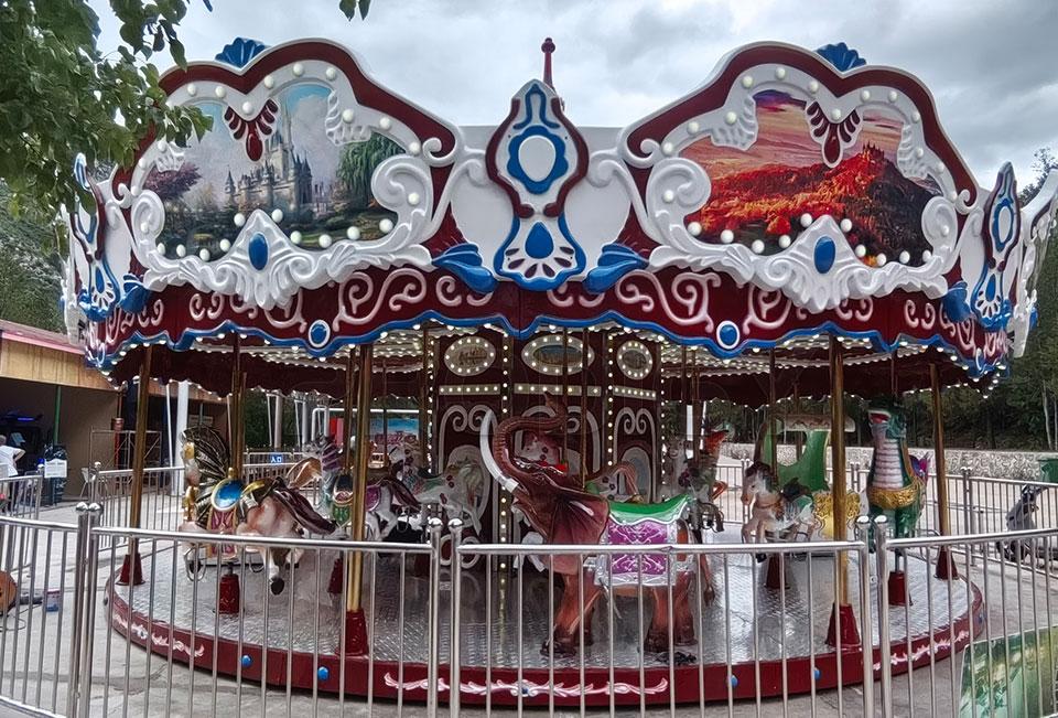 24 Seats Luxury Carousel