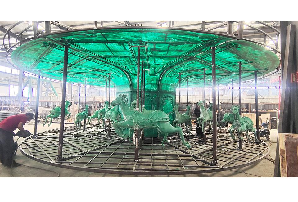 24 Seats White & Gold Luxury Carousel