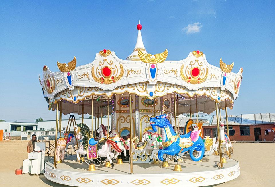 24 Seats White & Gold Luxury Carousel