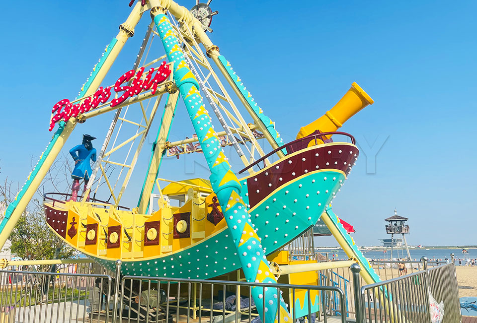 24 Seats Pirate Ship Ride