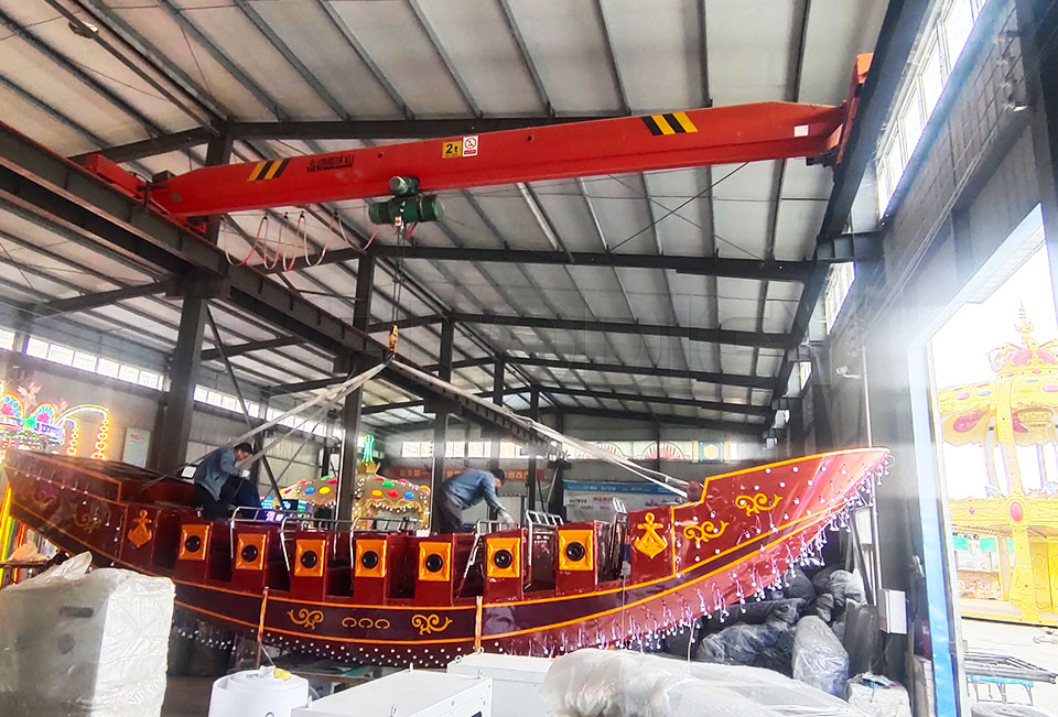 36 Seats Pirate Ship Ride