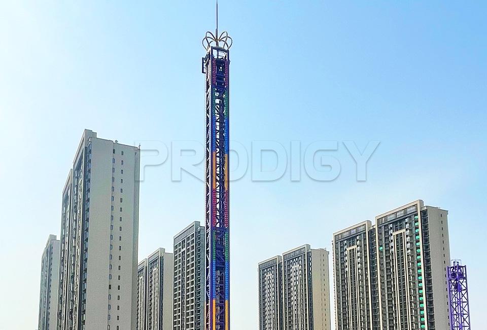 38m Spinning Drop Tower Ride