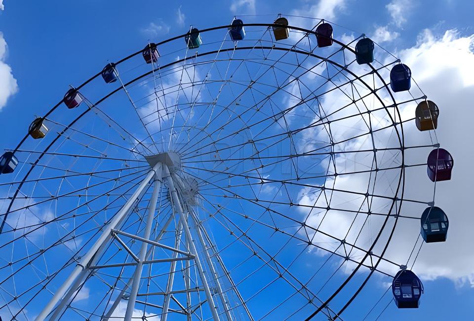 42m Ferris Wheel