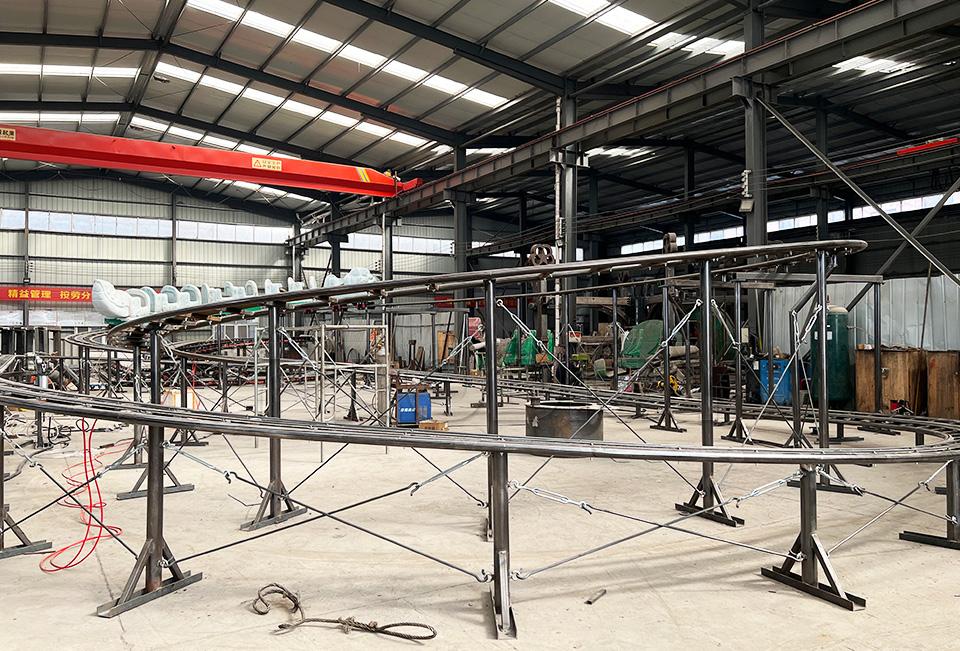 Fruit Worm Roller Coaster