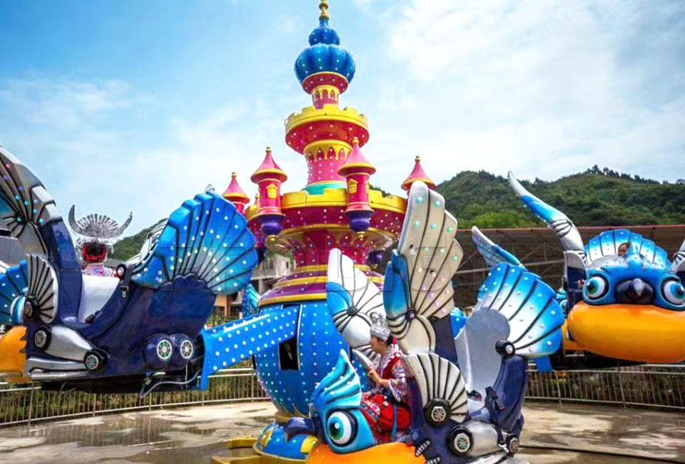 Interstellar Hawk Ride