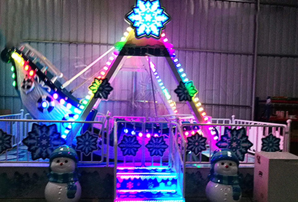 Ice Snow Mini Pirate Ship Ride